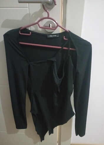 TRENDYOL BLUZ 36 BEDEN