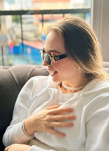 Beden siyah Renk Miu miu güneş gözlüğü