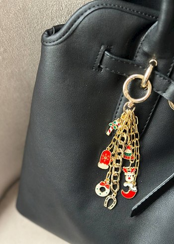 Zara Yılbaşı temalı çanta charm