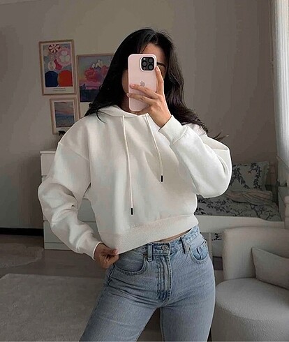 SWEATSHORT