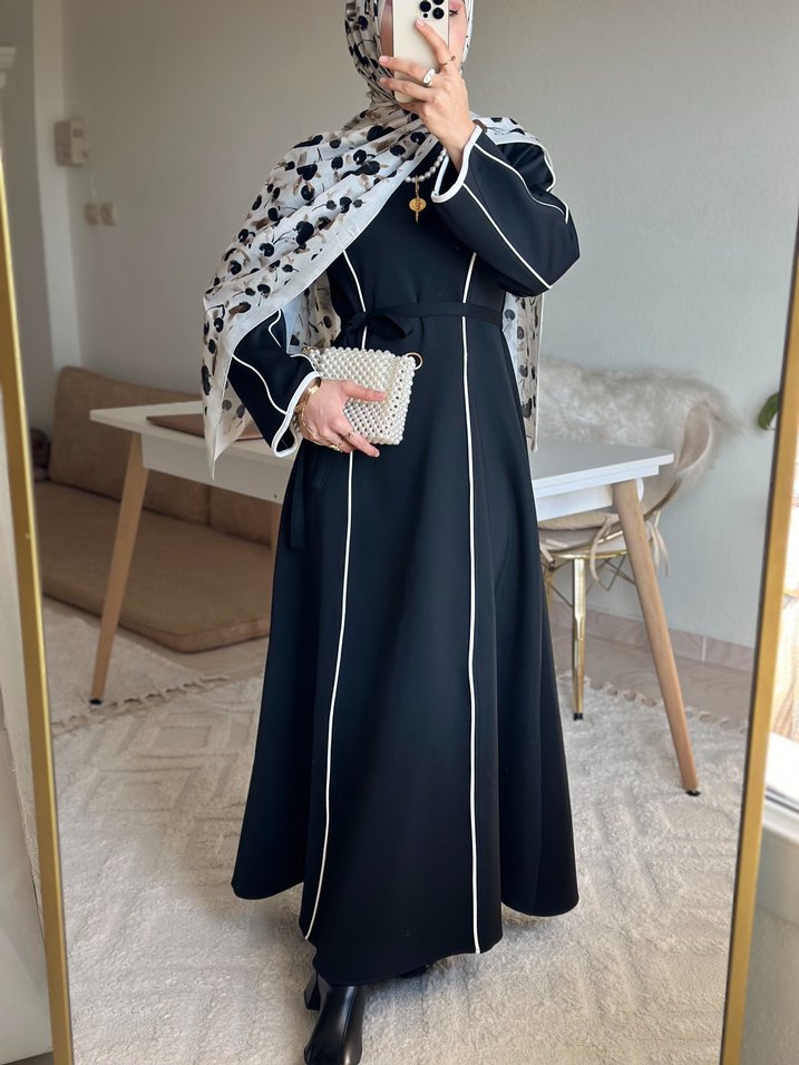 Drapeli Siyah Uzun Kadın Elbise - Görsel 3