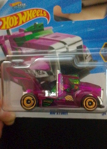 Beden Hot Wheels Mor Rig Størh Oyuncak Araba