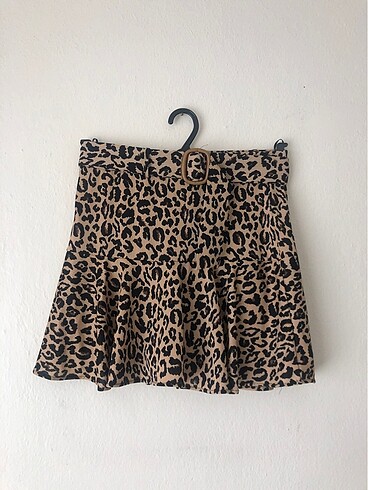 Leopar desenli şort etek