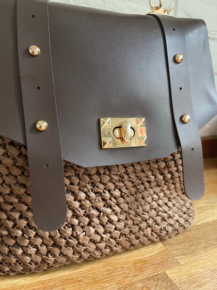 Kahverengi Örgü Deri Sırt Çantası - Görsel 4