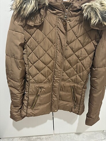Bershka mont