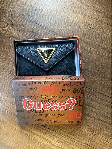 Guess a kalite sıfır cüzdan
