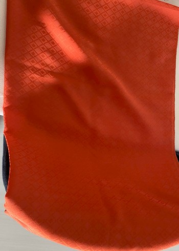 Turuncu desenli şal - Görsel 2