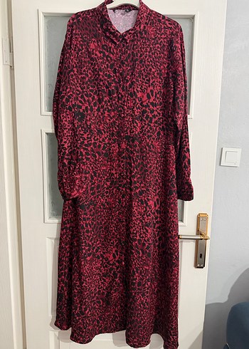 Bordo Uzun Kollu Düğmeli Uzun Elbise - Görsel 2