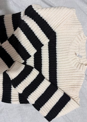 Zebra Desenli Örgü hiç giyilmedi sadece kazak fiyatı - Görsel 2
