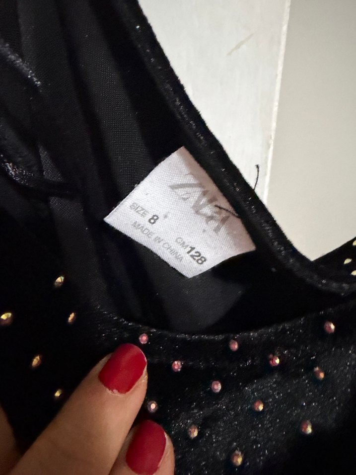 Siyah Payetli tek omuz Mini Bluz - Görsel 3