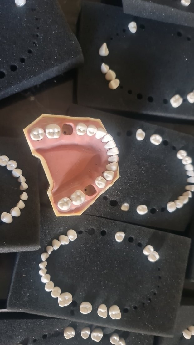 fantom diş - Görsel 2