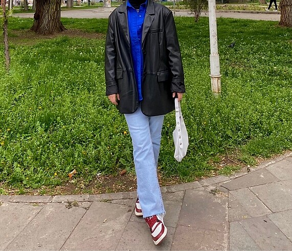 l Beden siyah Renk Bershka Suni Deri Ceket Oversize