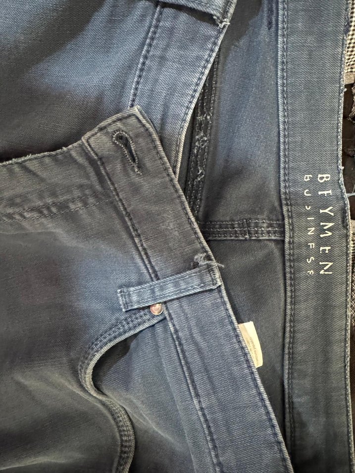 Beymen marka Koyu Mavi Denim Jean — görsel 3/4