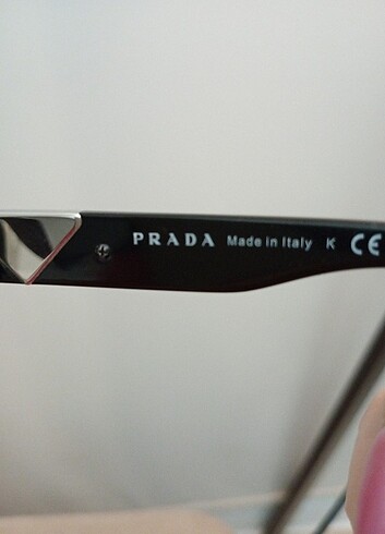 Prada Prada güneş gözlüğü