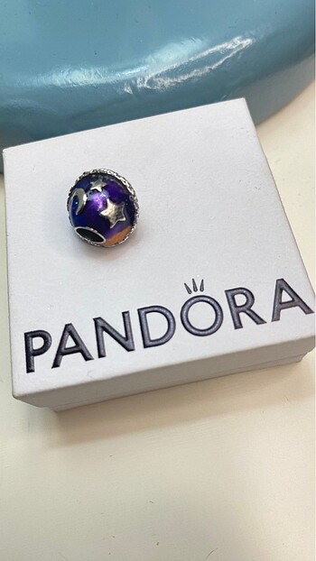 Beden Pandora charm