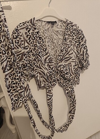 Kadın crop belden bağlamalı gomlek - Görsel 2