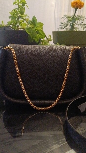 Kadın omuz askılı deri canta - Görsel 2