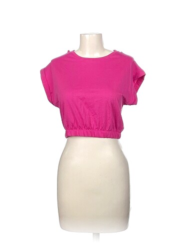Diğer T-shirt %70 İndirimli.