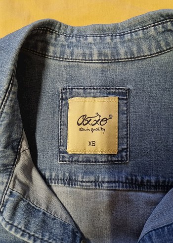 xs Beden Düğmeli Mavi Denim Kadın Gömlek