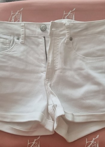 Beyaz Kadın Mini Denim Şort