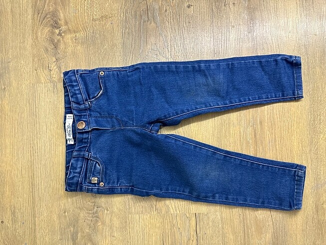 Zara baby jean