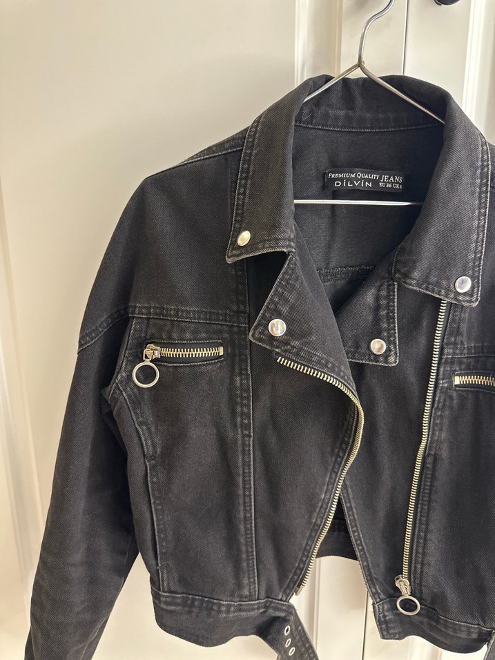 Kadın Siyah Kemerli Kot Ceket dilvin - Görsel 2