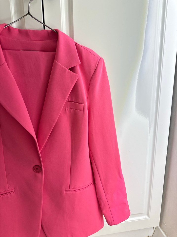 Pembe Düğmeli Kadın Blazer takım - Görsel 2