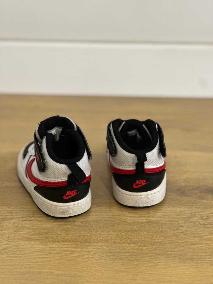 Nike spor ayakkabı - Görsel 4