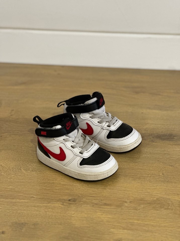 Nike spor ayakkabı - Görsel 2