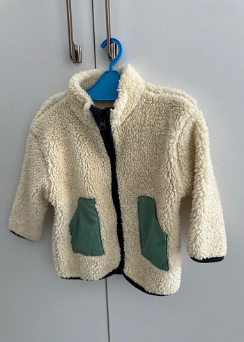 Erkek Çocuk Beyaz Peluş Ceket - Görsel 2