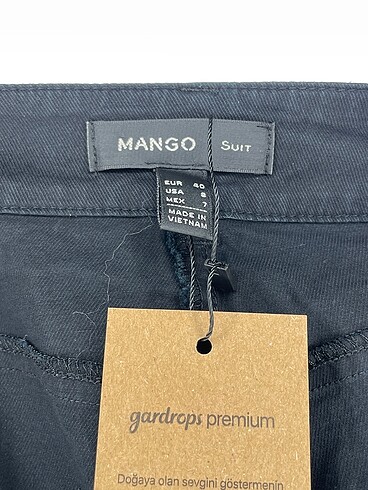 40 Beden siyah Renk Mango Jean / Kot %70 İndirimli.