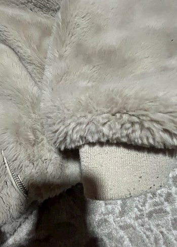 Bershka peluş mont - Görsel 3