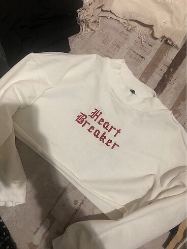 crop sweatshirt