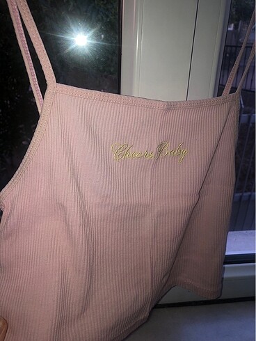 m Beden pembe crop
