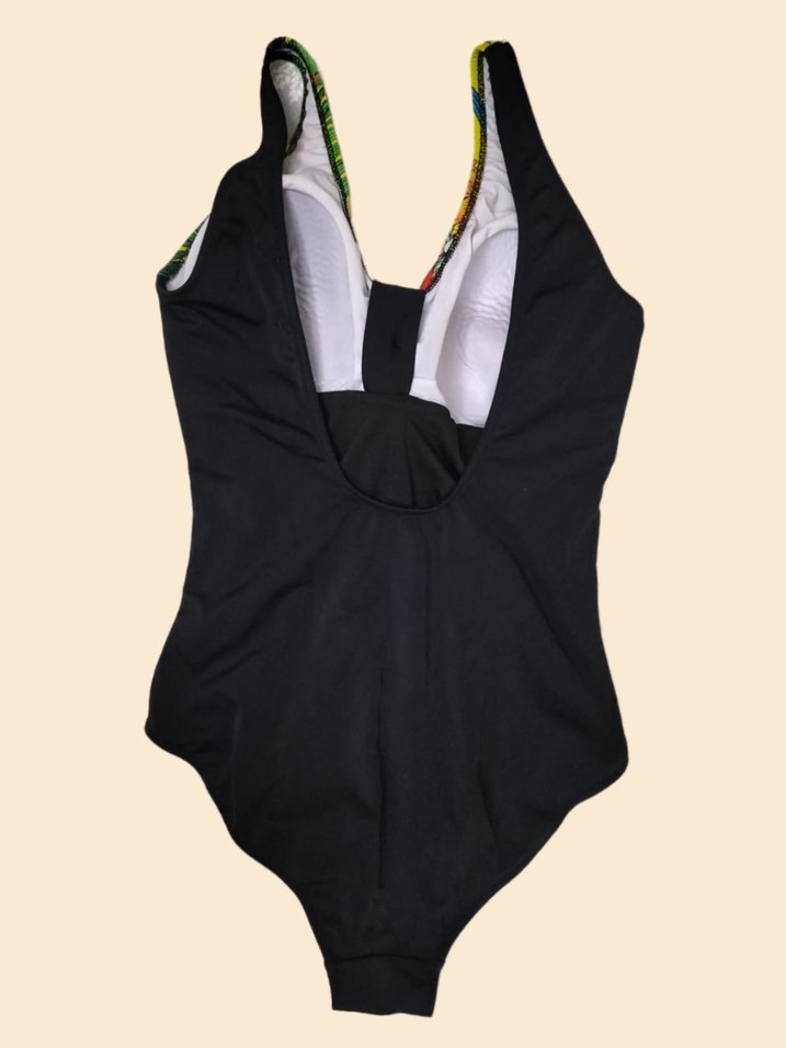 Çiçek Desenli Mayo - Görsel 3