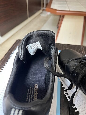 Adidas Unisex Siyah Ayakkabı 37numara - Görsel 7