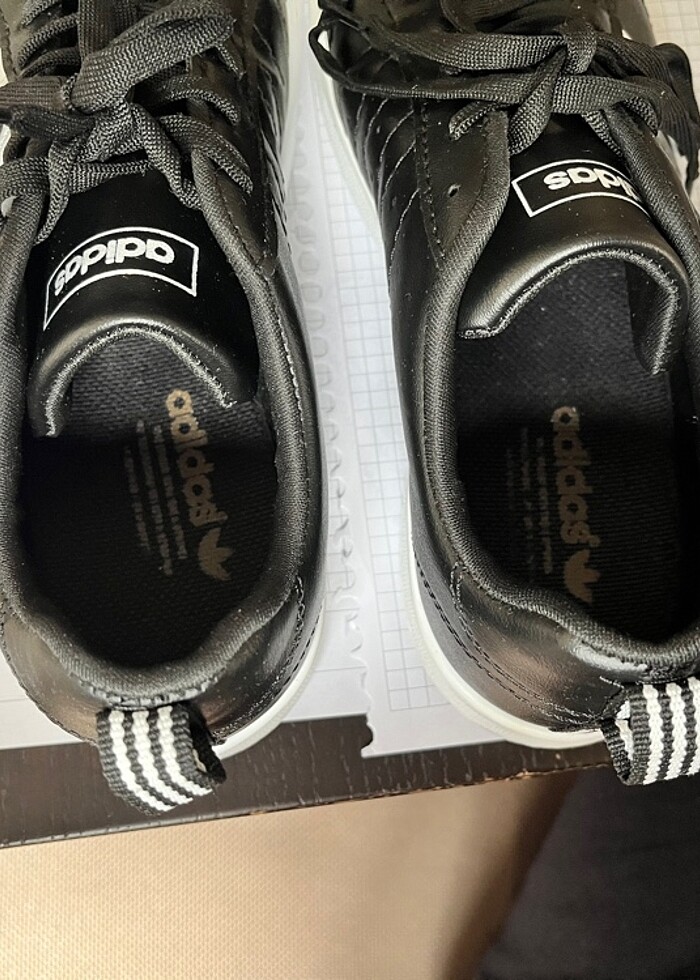 Adidas Unisex Siyah Ayakkabı 37numara - Görsel 5