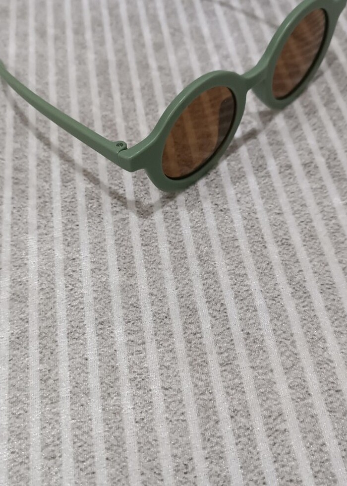 Çocuk Güneş gözlüğü - Görsel 2