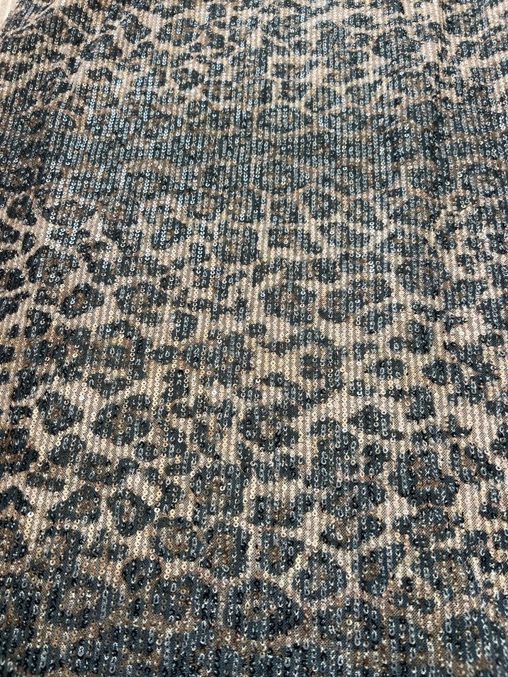 Gri Yılan Desenli Uzun Etek - Görsel 3