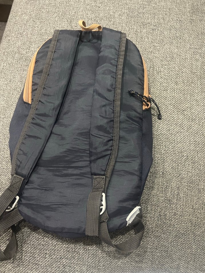 Decatlon Sırt Çantası - Görsel 3