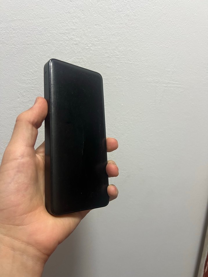 Siyah Taşınabilir Power Bank - Görsel 2