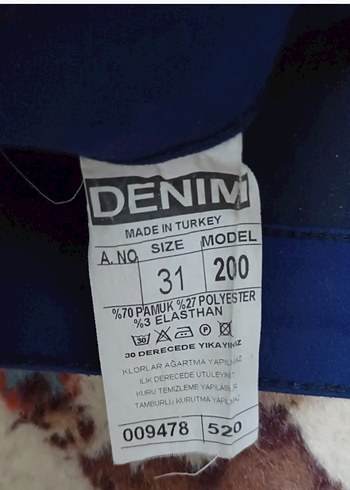 31 Beden mavi Renk Kadın Pantolon çok iyi durumda
