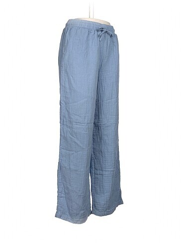 LC Waikiki LC Waikiki Kumaş Pantolon %70 İndirimli.