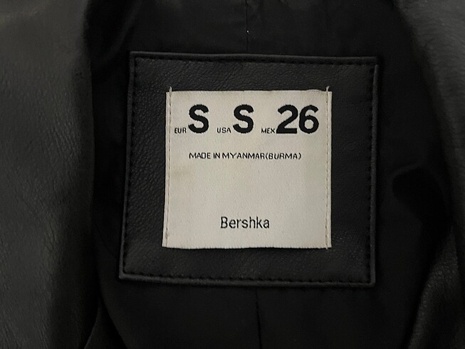 s Beden siyah Renk Bershka deri ceket