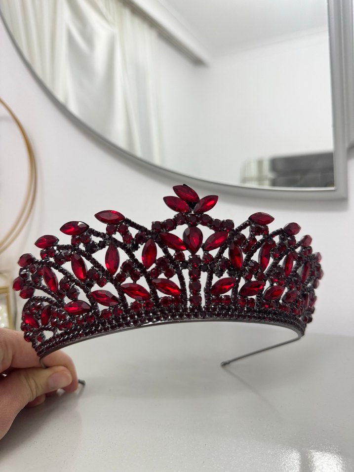 Bordo Kristal Taşlı Gotik Taç - Görsel 2