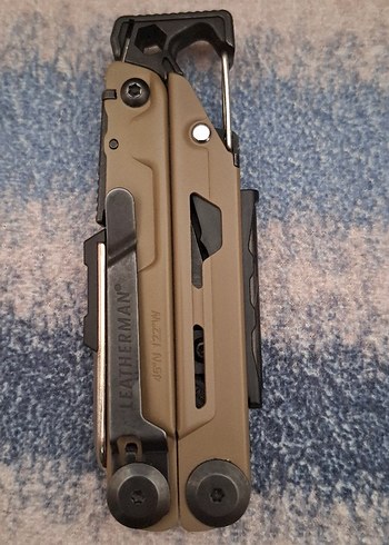 leatherman signal coyote