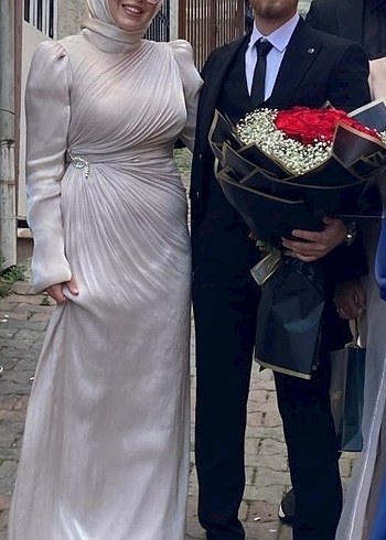 Beyaz Uzun Kollu Drapeli Kadın Abiye - Görsel 2