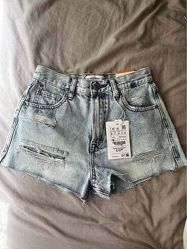 Pull&Bear Açık Mavi Kot Denim Şort