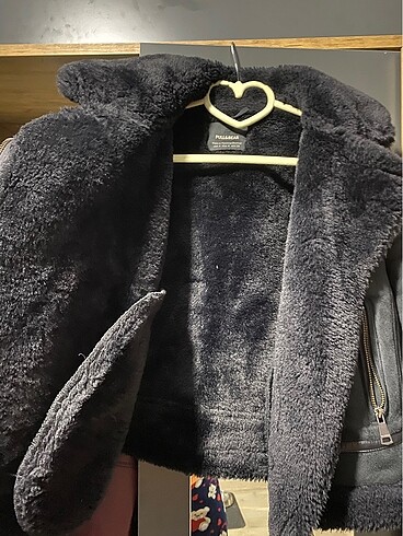m Beden Pull and bear kaban