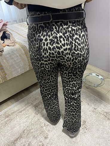 42 Beden kahverengi Renk Zara leopar kot jean